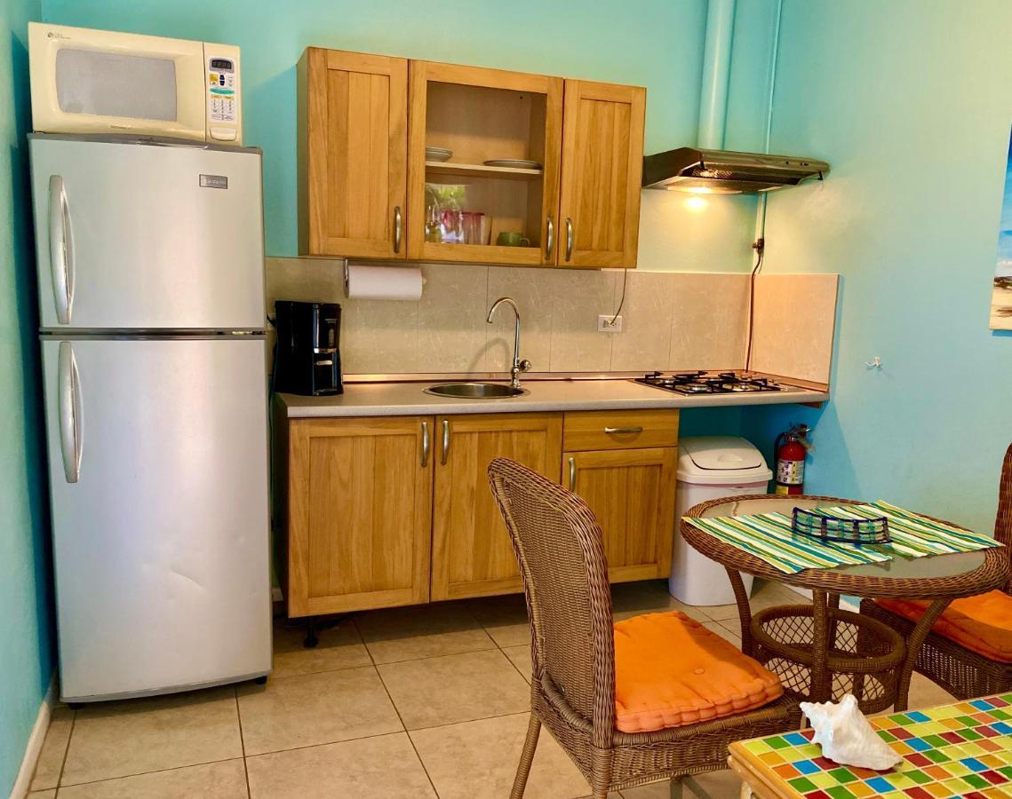 Little Paradise Aruba Vacation Apartments Palm Beach Kültér fotó