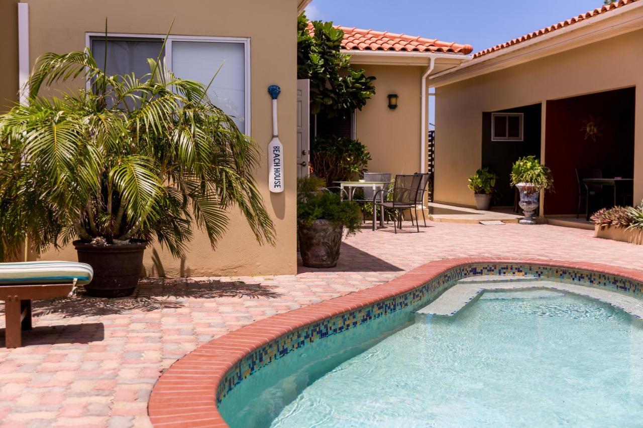 Little Paradise Aruba Vacation Apartments Palm Beach Szoba fotó